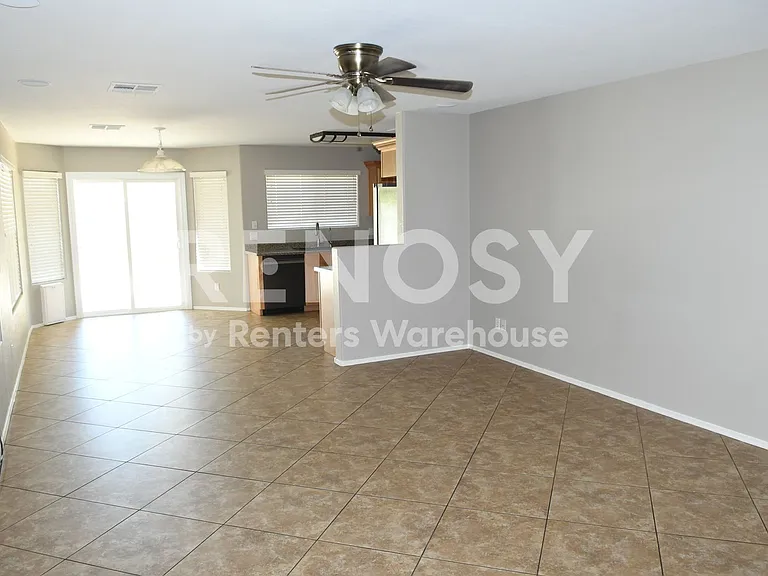 3282 W Belle Ave — Photo 5