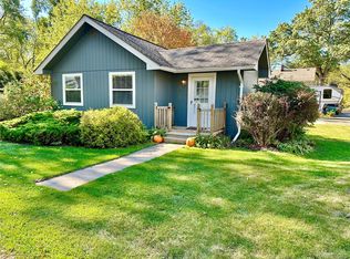 3206 Rio Vista St, Commerce Township, MI 48382