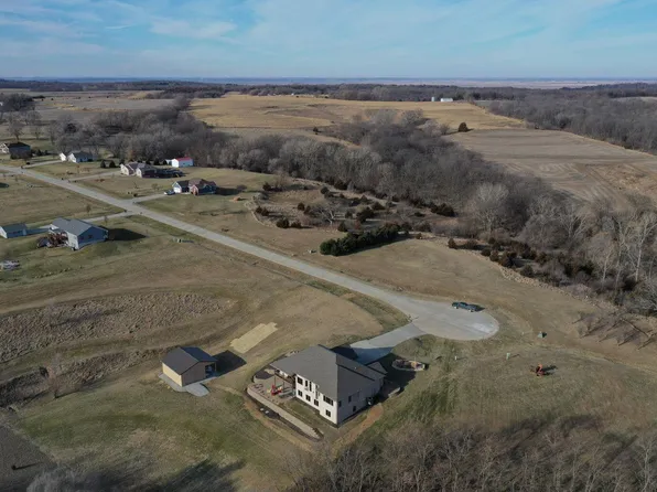 2456 280th Ave, Sidney, IA 51652