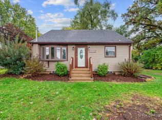 3019 W Lincoln Rd, McHenry, IL 60051