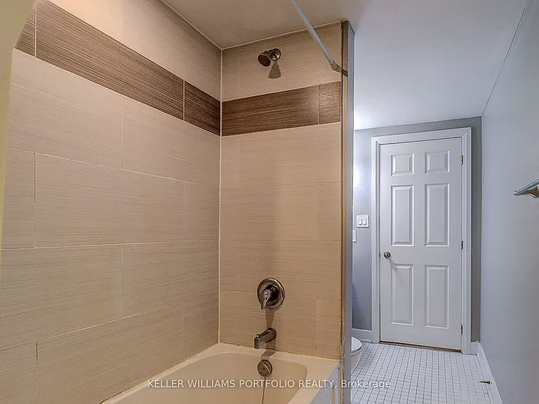 962 Willowdale Ave — Photo 11