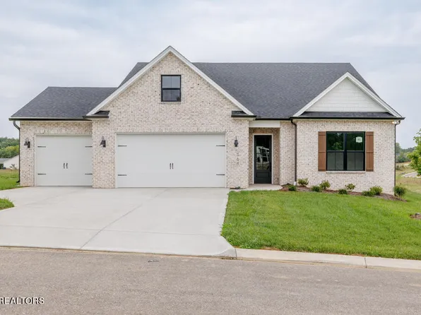 168 Clover Cir, Lenoir City, TN 37772