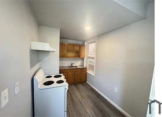 5229 Germantown Ave #6 — Photo 6