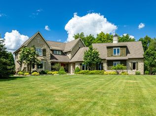 4370 Stonemeadow Ct, Ann Arbor, MI 48103