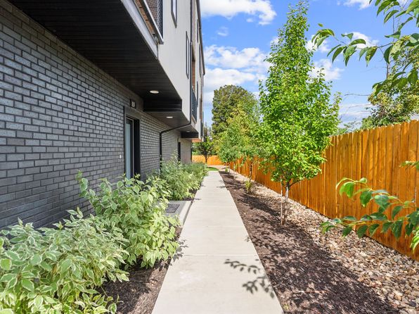 1839 E Melbourne Ct