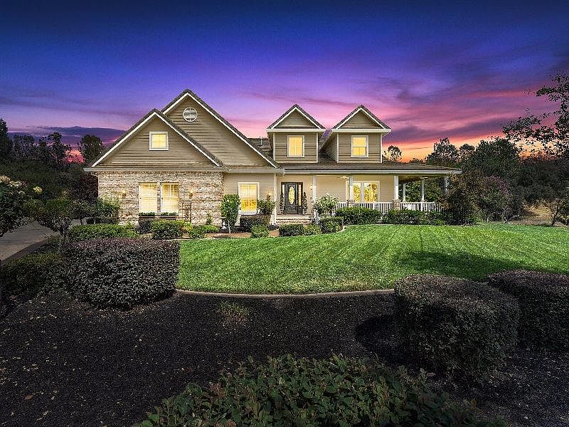 2nd image of 7185 Loomis Hills Rd