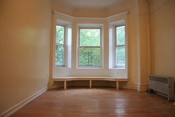 Rented by Lang Realty LLC | media 6