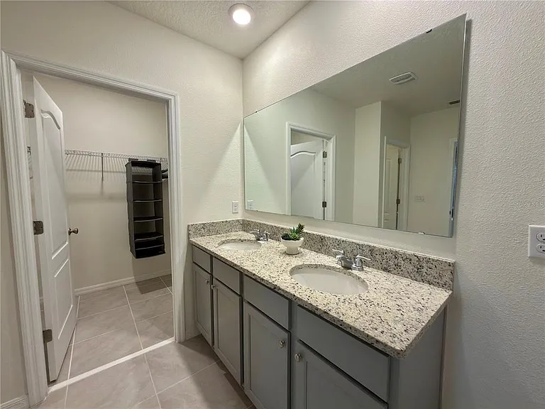 9004 Tuscan Cypress St — Photo 22