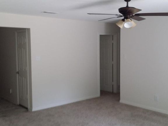 4th image of 2916 Lanette Ln