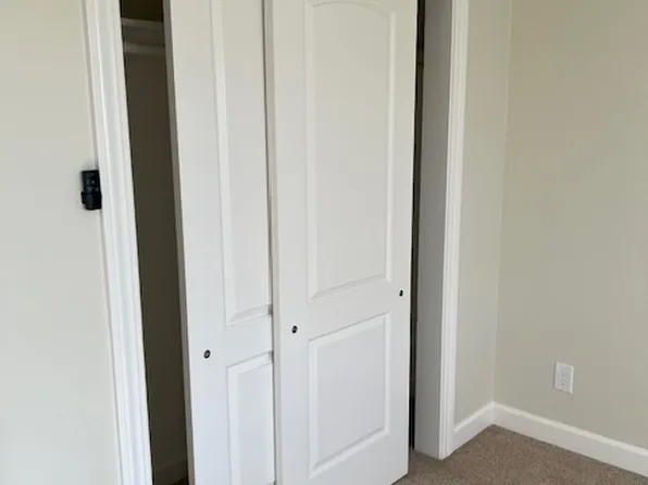 221 Harrison Ave #9, Redwood City, CA 94062
