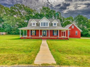 70 Lindsey Dr, Florence, AL 35633