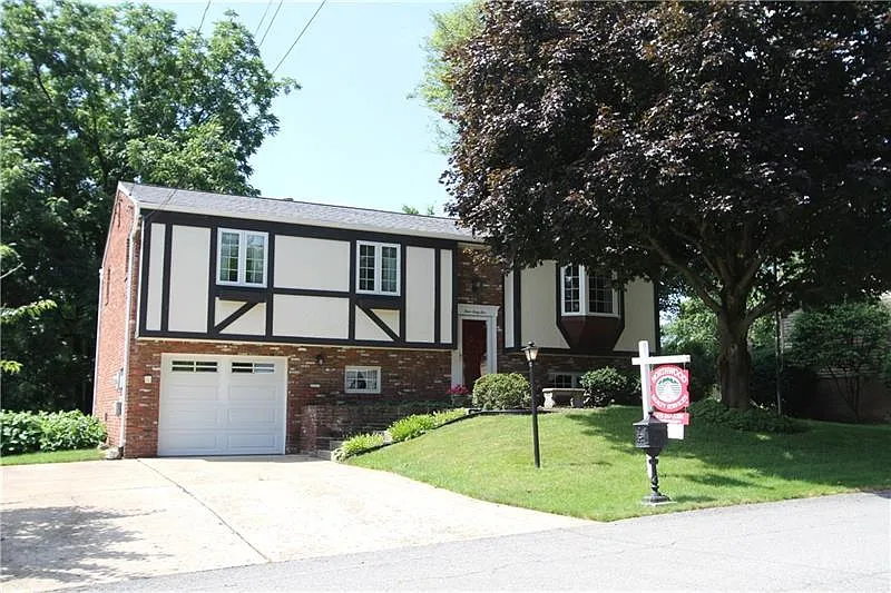 465 Seminole Ave photo 1