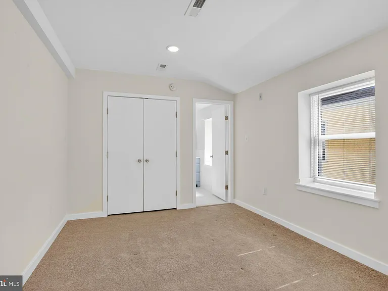 541 N Orianna St #2B — Photo 7