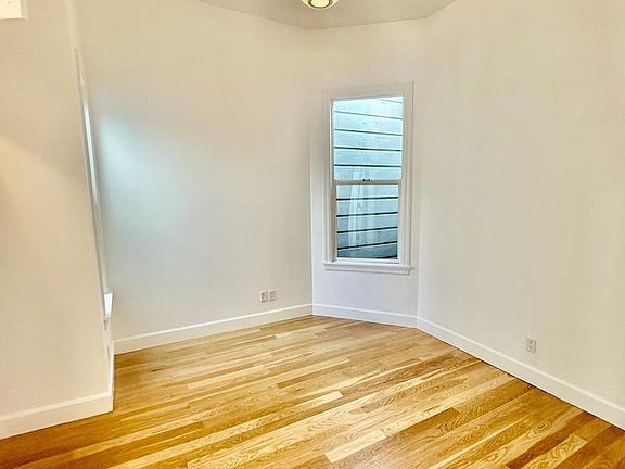 3rd image of 3343 20th St