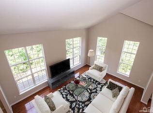 201 Melanie Way, Manahawkin, NJ 08050