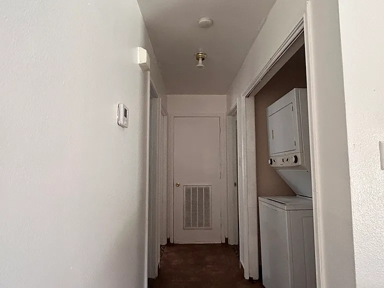 4112 N 25th St #H — Photo 12