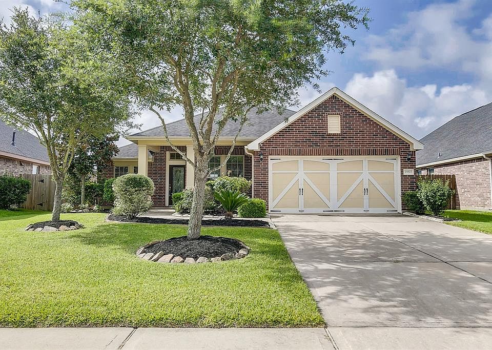 1st image of 19523 Stetson Heights Ln