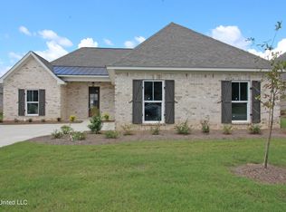 311 Tremont Dr, Florence, MS 39073