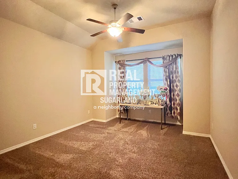 18607 Pelham Grove Ln — Photo 30
