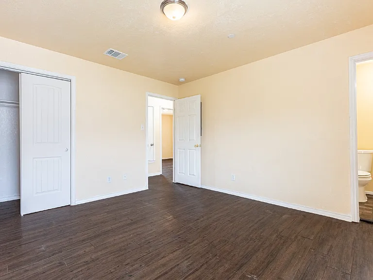 6482 Spring Time Dr #704 — Photo 24