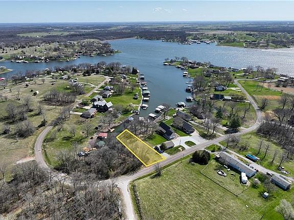 4th image of 598 Lake Viking Ter