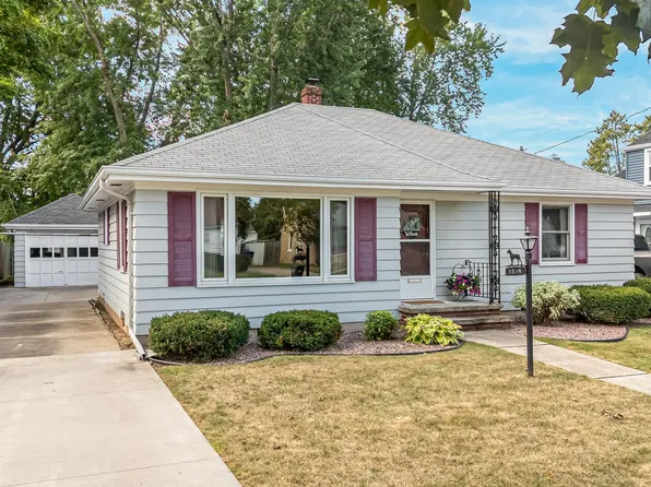 1519 W Commercial St, Appleton, WI 54914