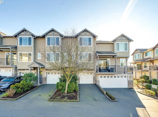 718 NW 118th Ave, Portland, OR 97229