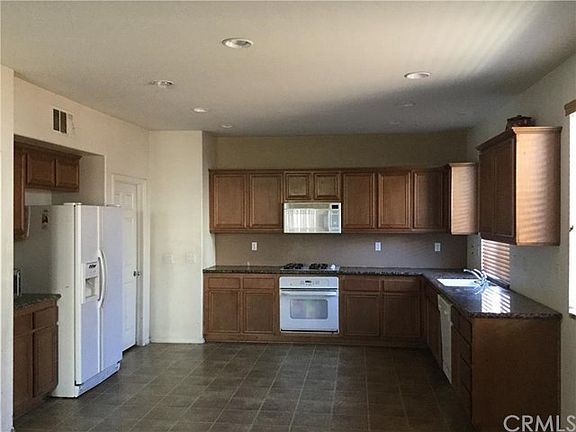 2nd image of 29406 Milford Ct