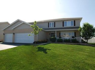 1515 N Saddle Run Ln, Beecher, IL 60401