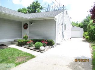 607 Hume Blvd, Lansing, MI 48917