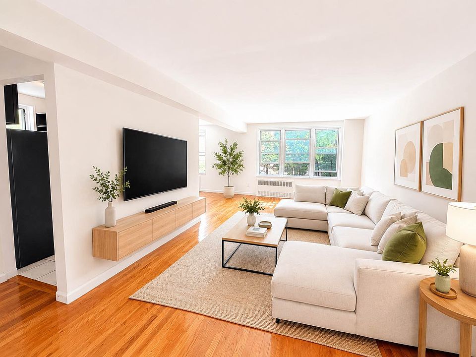 1st image of 14202 84th Dr APT 2K