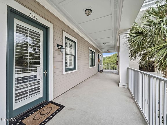 2nd image of 2571 St James Drive SE Unit 202