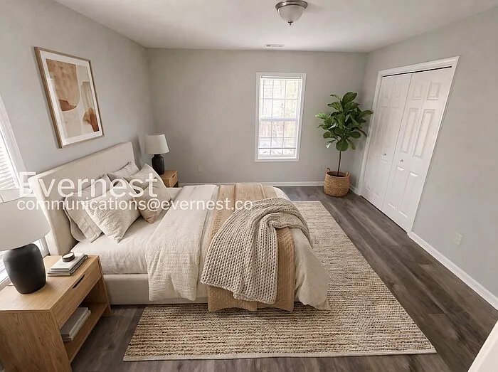 1109 Crescent Way — Photo 3