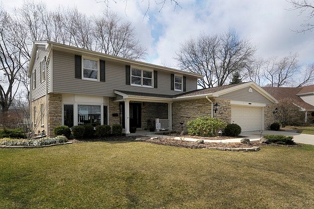 1st image of 1045 E Viator Ct