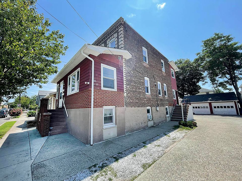 1st image of 258 Kingsland Ave Floor 1