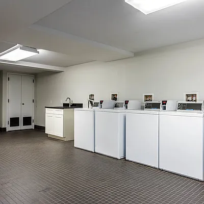 Rented by Nooklyn NYC LLC | media 64