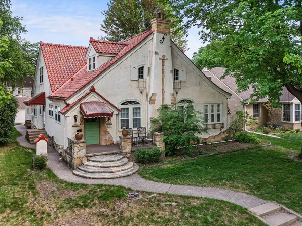 4022 Xerxes Ave N, Minneapolis, MN 55412