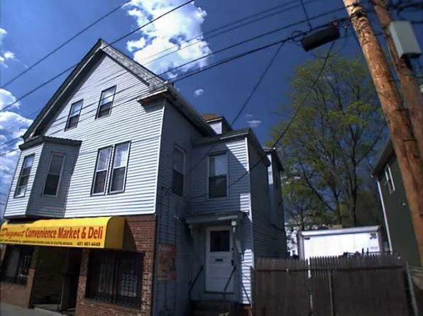 97 Burnside St, Providence, RI 02905