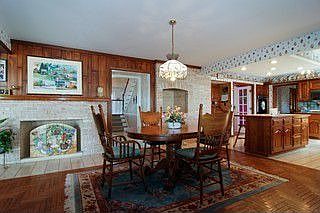 Kitchen / Breakfast Room