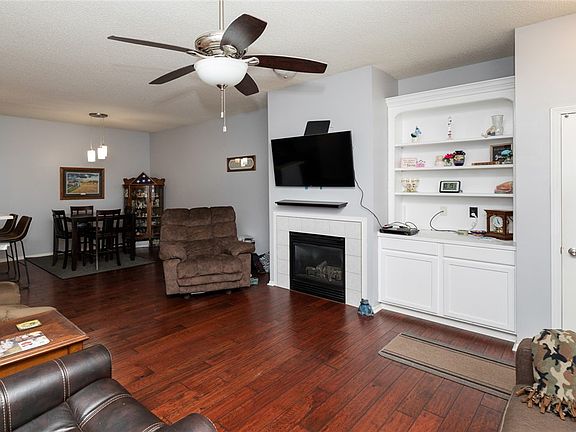4th image of 5486 Longview Ct Unit 7