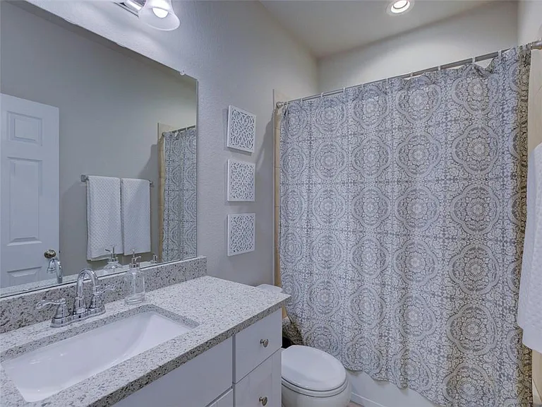 3524 Soft Shore Ln — Photo 15