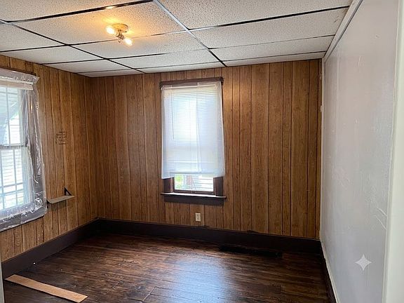 4th image of 2513 W Humboldt St
