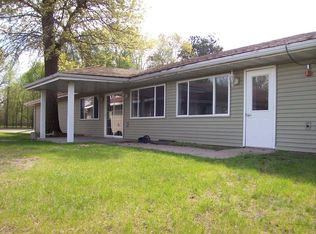 497B Lake St, Montello, WI 53949