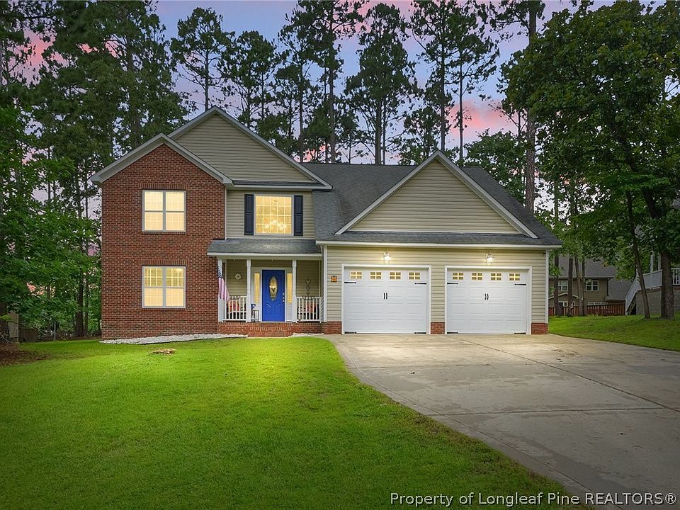 1st image of 46 Wateredge Ln