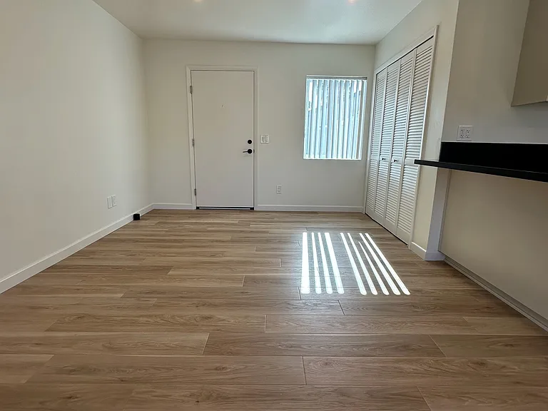 7227 Steinbeck Ave — Photo 3