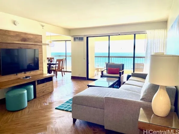 2470 Kalakaua Ave APT 2401, Honolulu, HI 96815