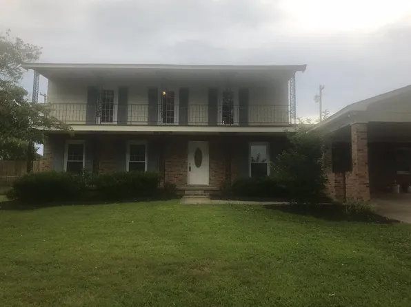 205 Wheeler Ln, La Follette, TN 37766