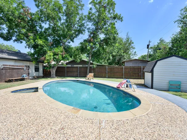 1702 SE 22nd Ave, Mineral Wells, TX 76067