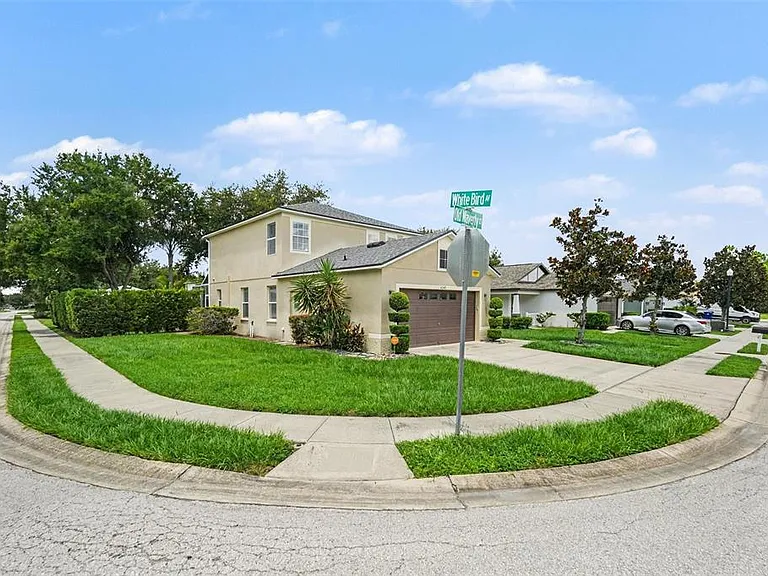 4249 Old Waverly Ct — Photo 3