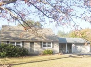 14 Corning Rd, Litchfield, NH 03052